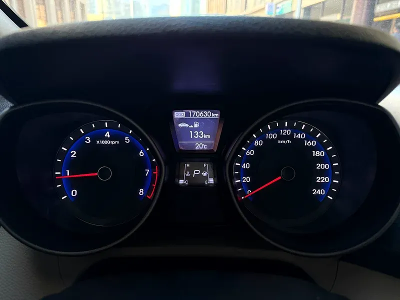 هيونداي إلانترا 2015